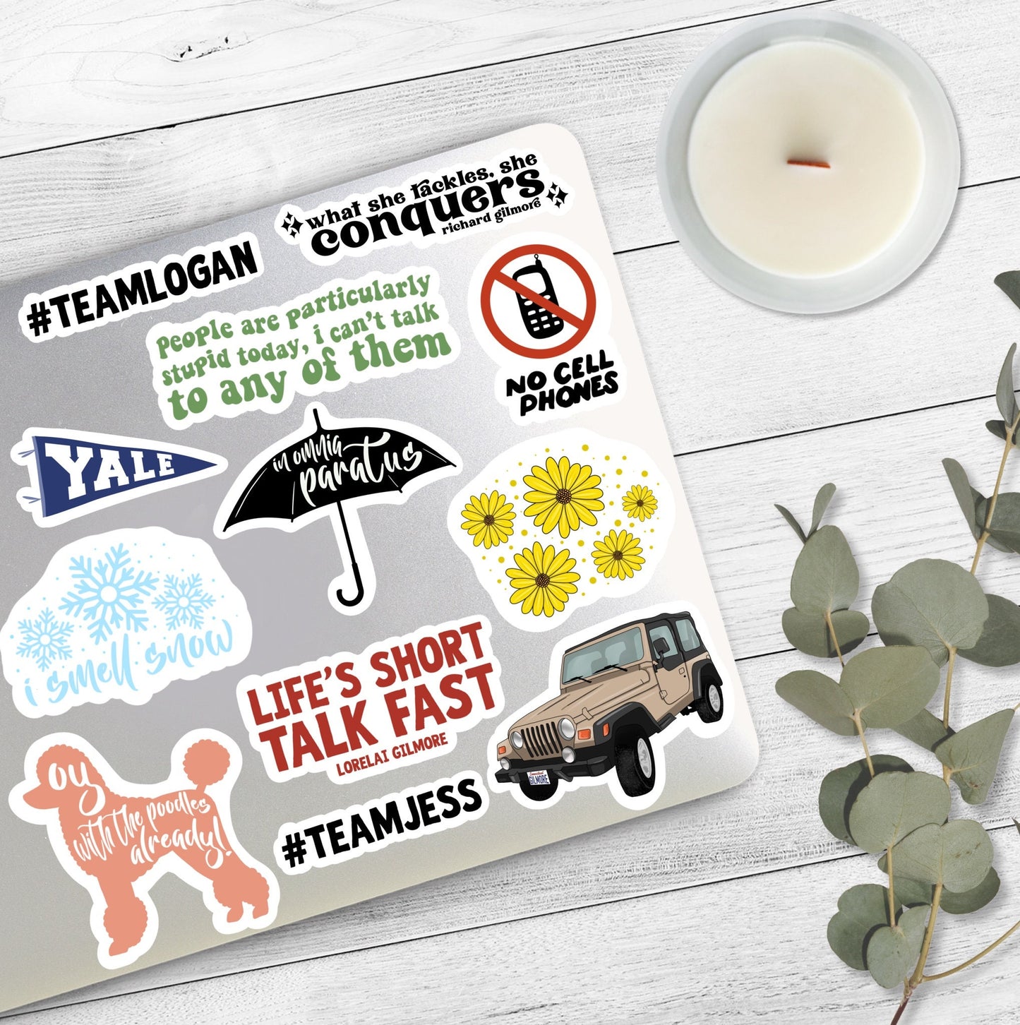 I Smell Snow Sticker | Lorelai Gilmore | Gilmore Girls Sticker